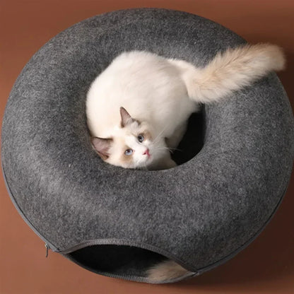 Le Tunnel Feutré Sleepy Buddy — donut en feutre 2 en 1 pour chat
