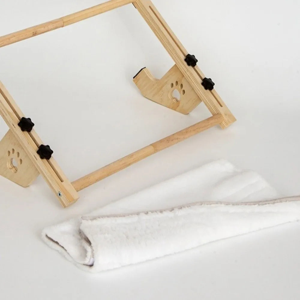 Le Belvédère Sleepy Buddy — hamac de fenêtre en bois pour chat