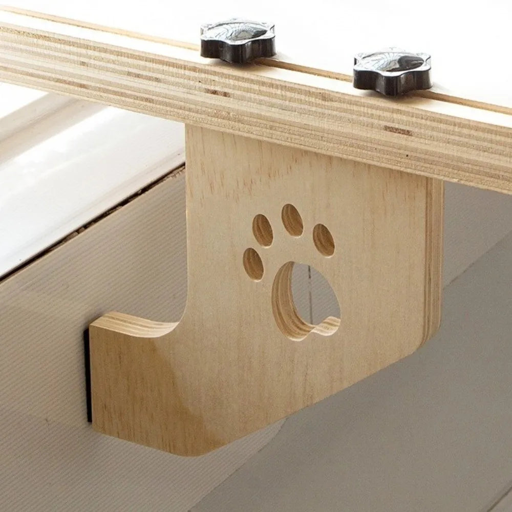 Le Belvédère Sleepy Buddy — hamac de fenêtre en bois pour chat